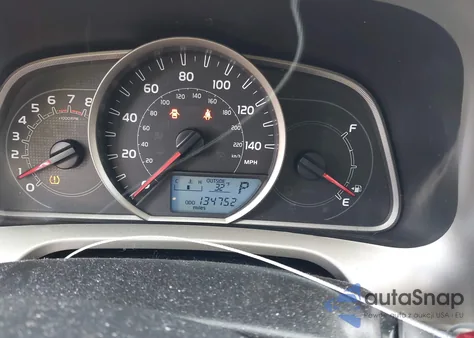 2013 Toyota Rav4 Le z USA, uszkodzony, nr VIN 2T3BFREV6DW098033